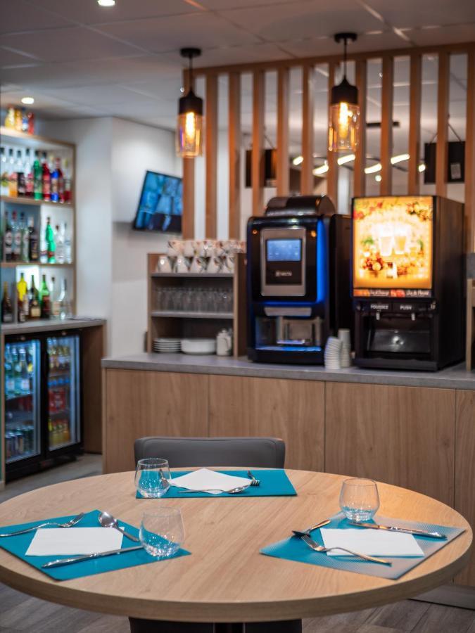 Contact Hotel Restaurant Bleu France - Eragny Cergy Esterno foto