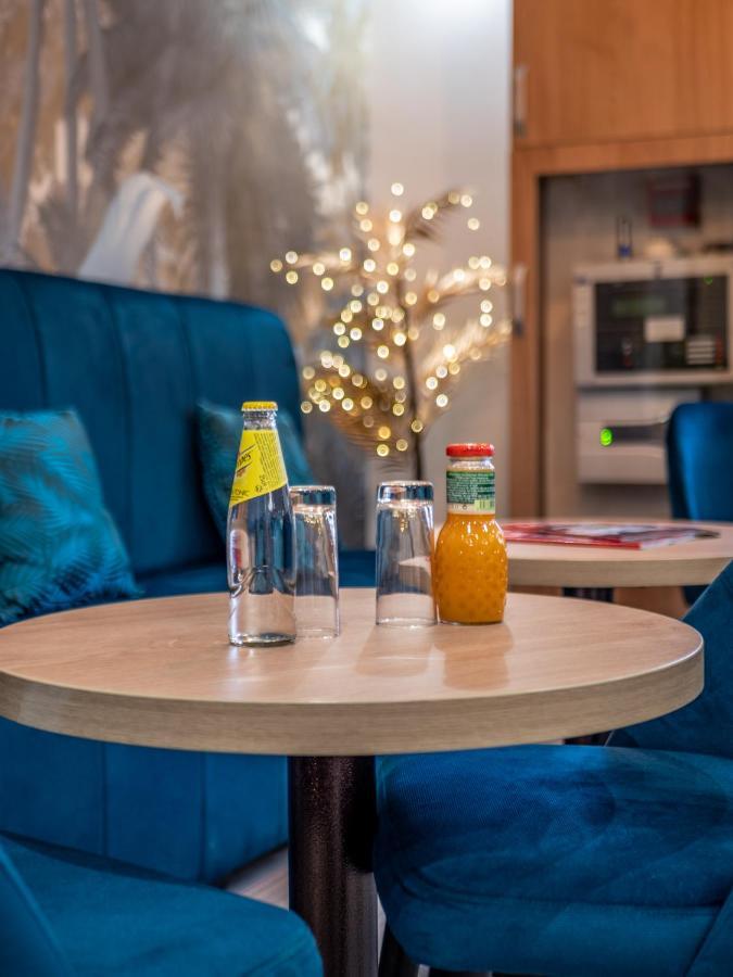 Contact Hotel Restaurant Bleu France - Eragny Cergy Esterno foto