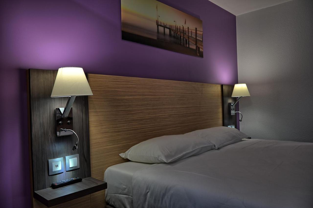 Contact Hotel Restaurant Bleu France - Eragny Cergy Esterno foto